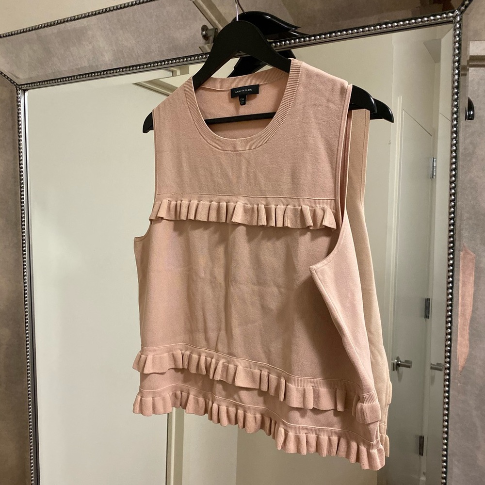 Ann Taylor Flutter Top - Picture 3 of 6